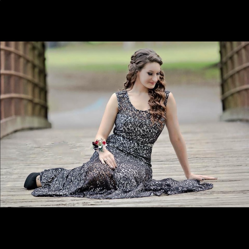 Black lace prom dress